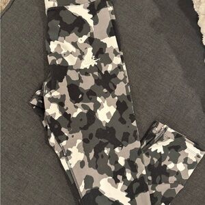 Nike Black and Gray Camouflage Leggings